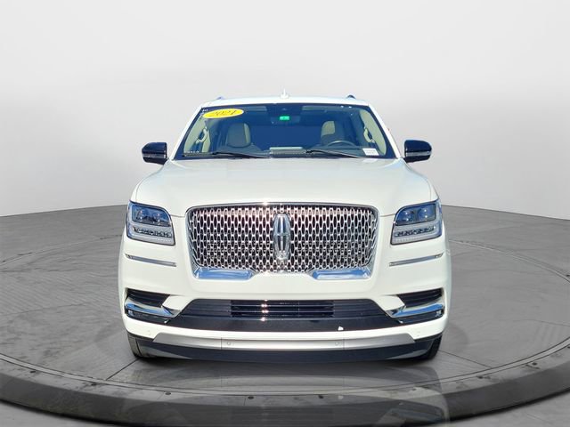 Used 2021 Lincoln Navigator Reserve w/ Luxury Package AWD/4WD video 2