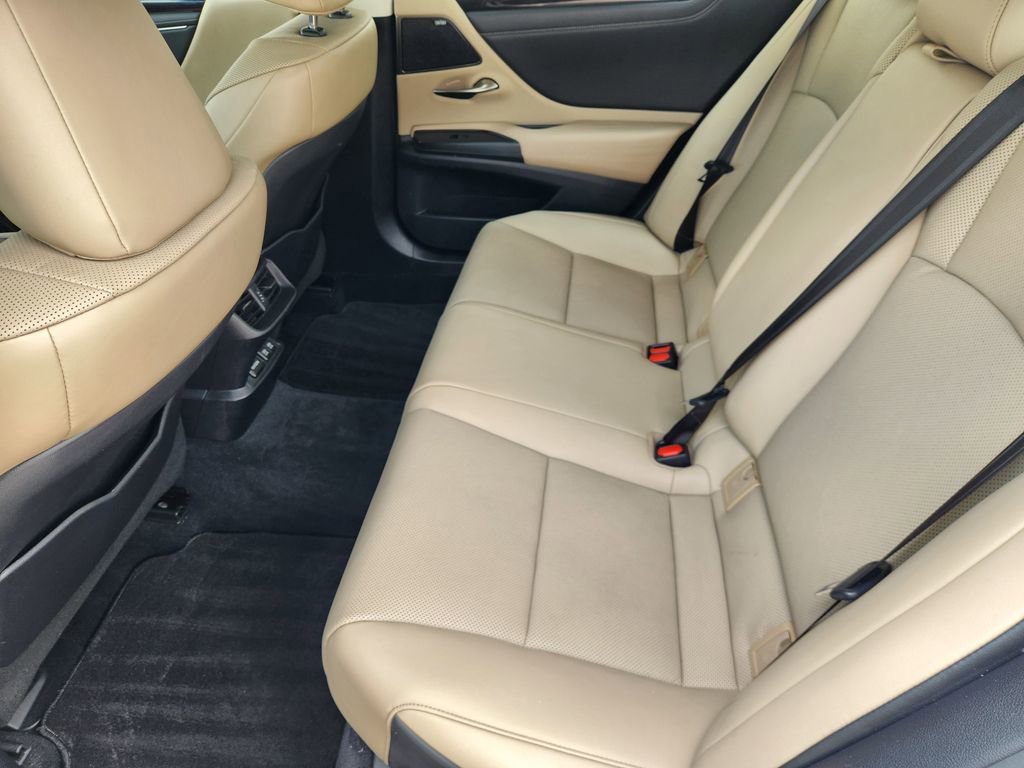 Used 2019 Lexus ES 350 w/ Premium Package image 31