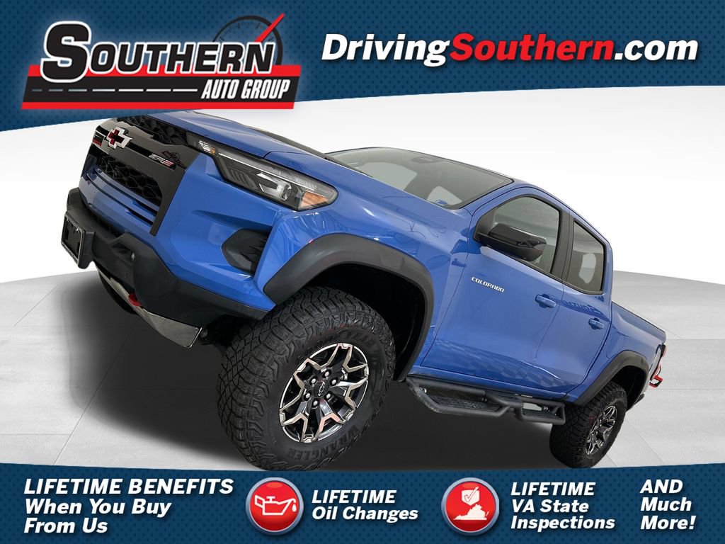 Used 2025 Chevrolet Colorado ZR2 w/ Technology Package