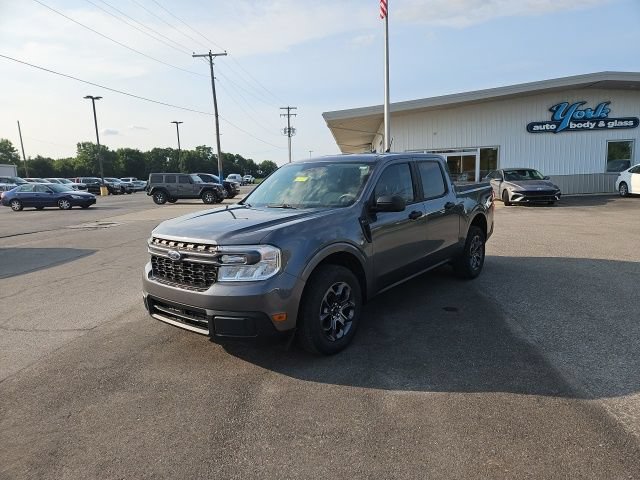 Used 2022 Ford Maverick XLT w/ Equipment Group 300A Standard AWD/4WD image 2