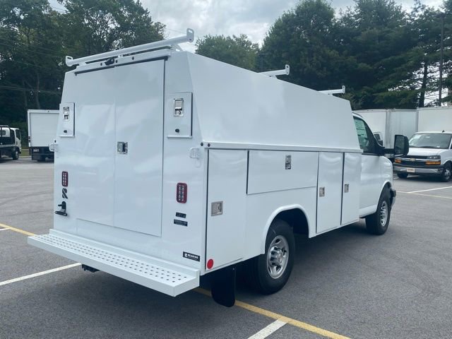 New 2025 Chevrolet Express 3500 w/ Power Convenience Package image 11