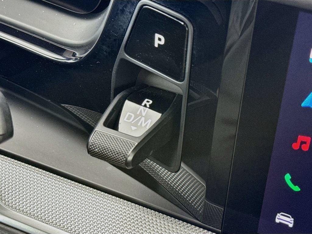 Certified 2024 Porsche Cayenne AWD/4WD image 20
