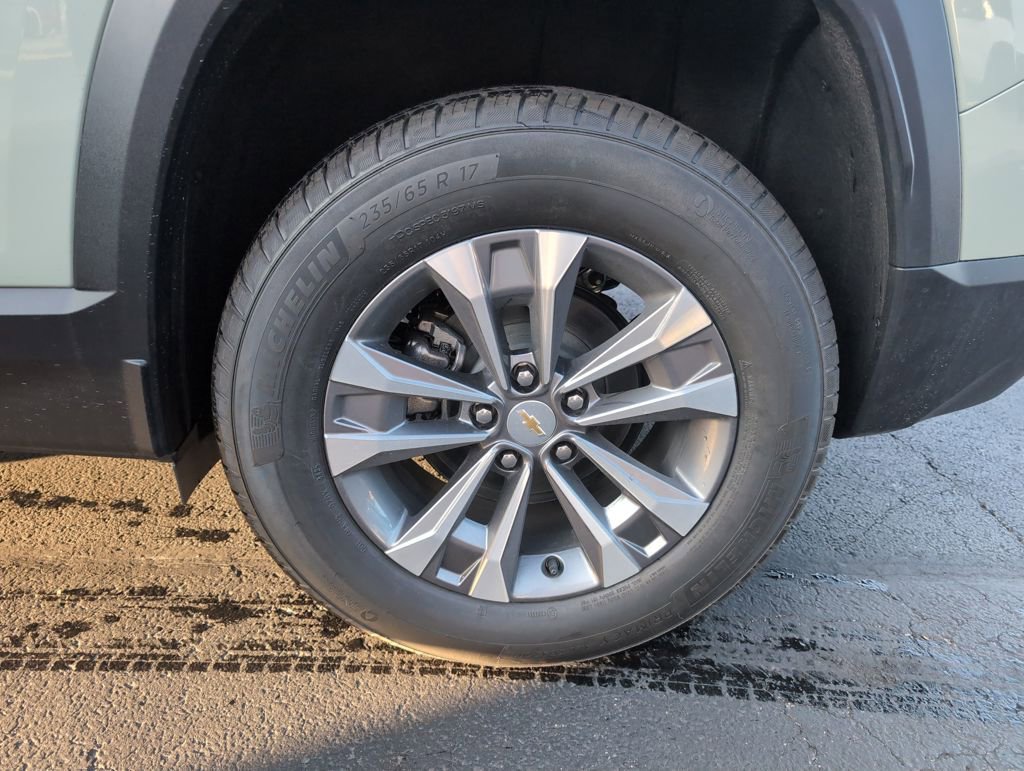 New 2026 Chevrolet Equinox LT w/ Convenience Package II image 25