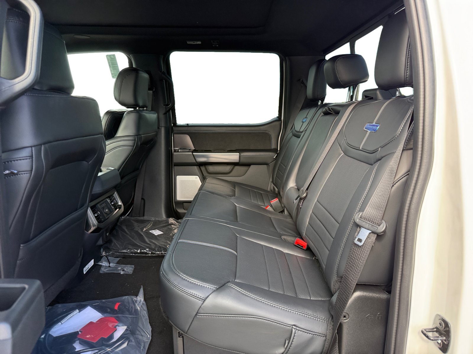 New 2026 Ford F350 Platinum AWD/4WD image 16