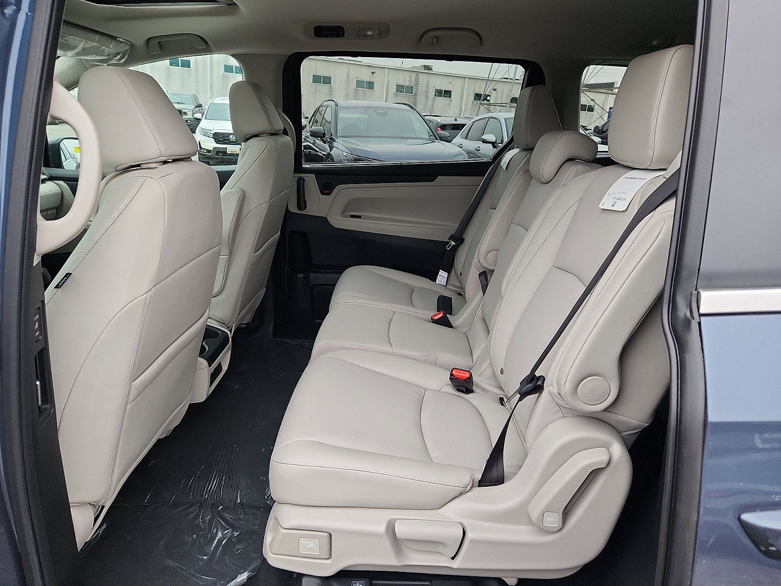 New 2026 Honda Odyssey EX-L image 6