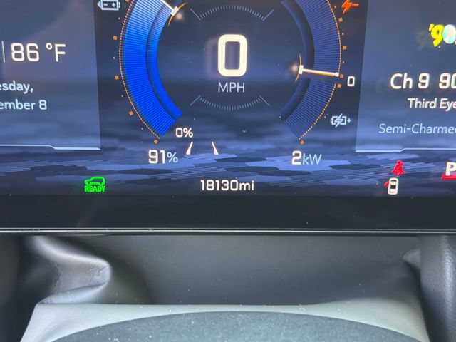 Certified 2024 Chevrolet Equinox EV LT FWD image 17