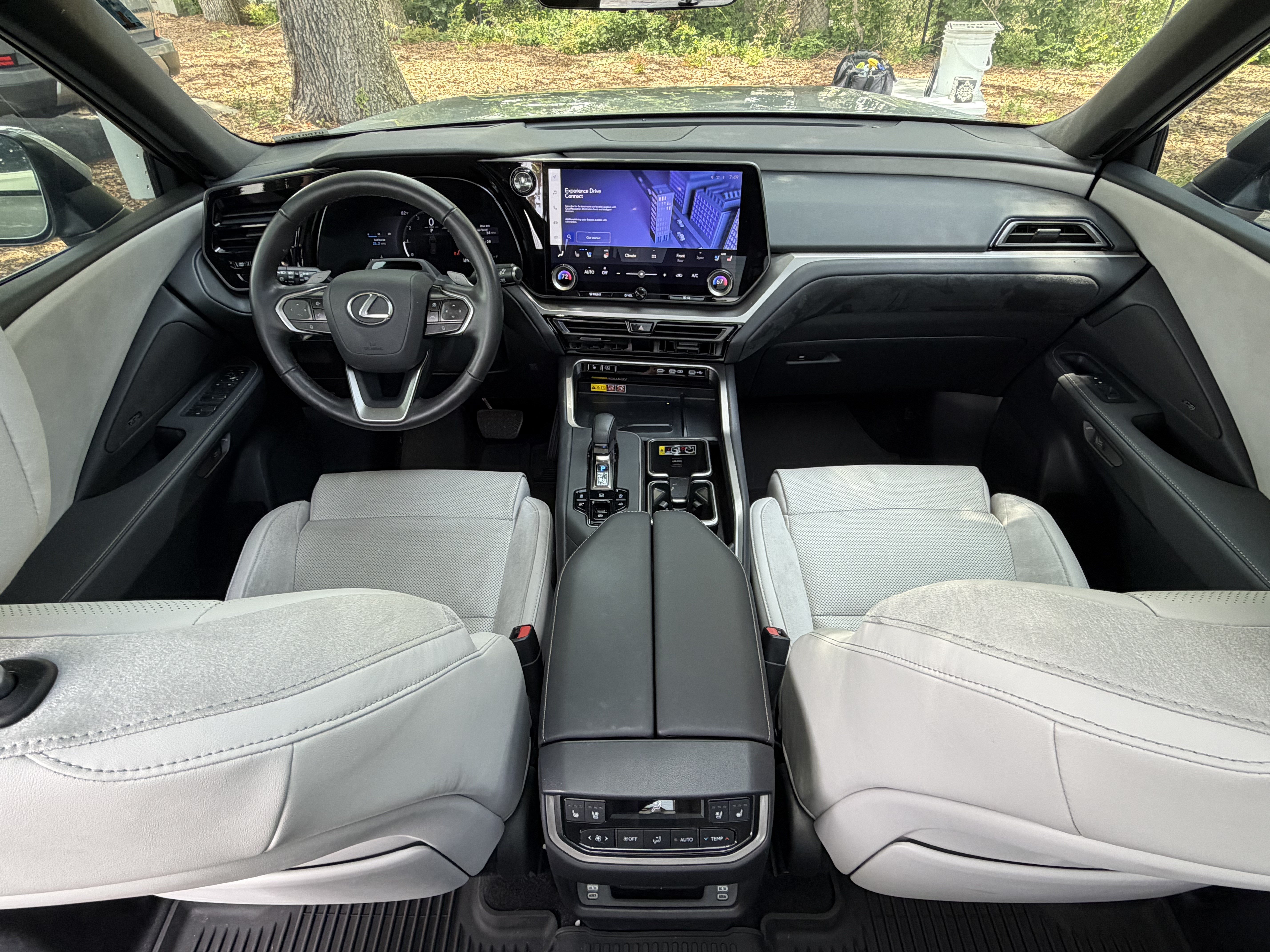 Used 2025 Lexus TX 350 AWD w/ Technology Package image 34