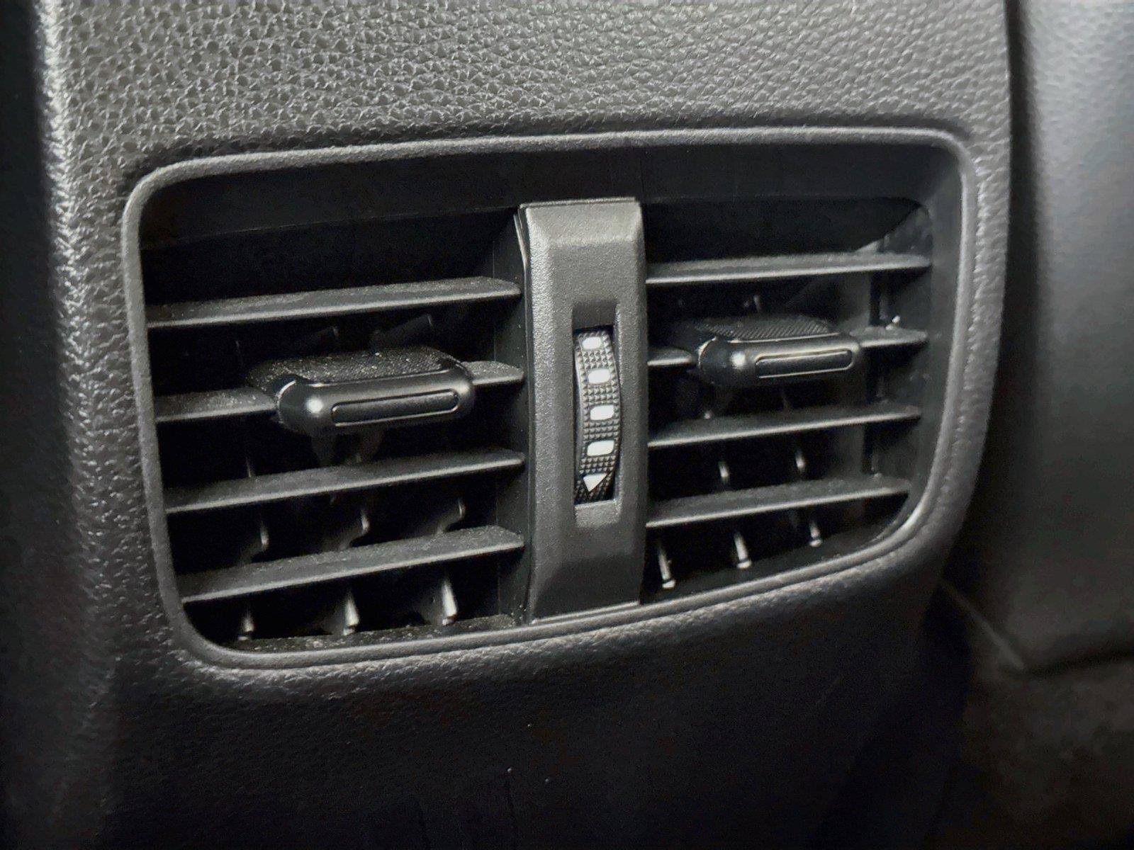 Certified 2025 Toyota Corolla Cross XLE FWD image 34