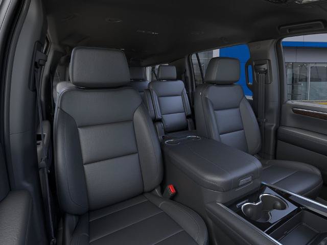 New 2026 Chevrolet Suburban LT w/ Comfort Package AWD/4WD image 16