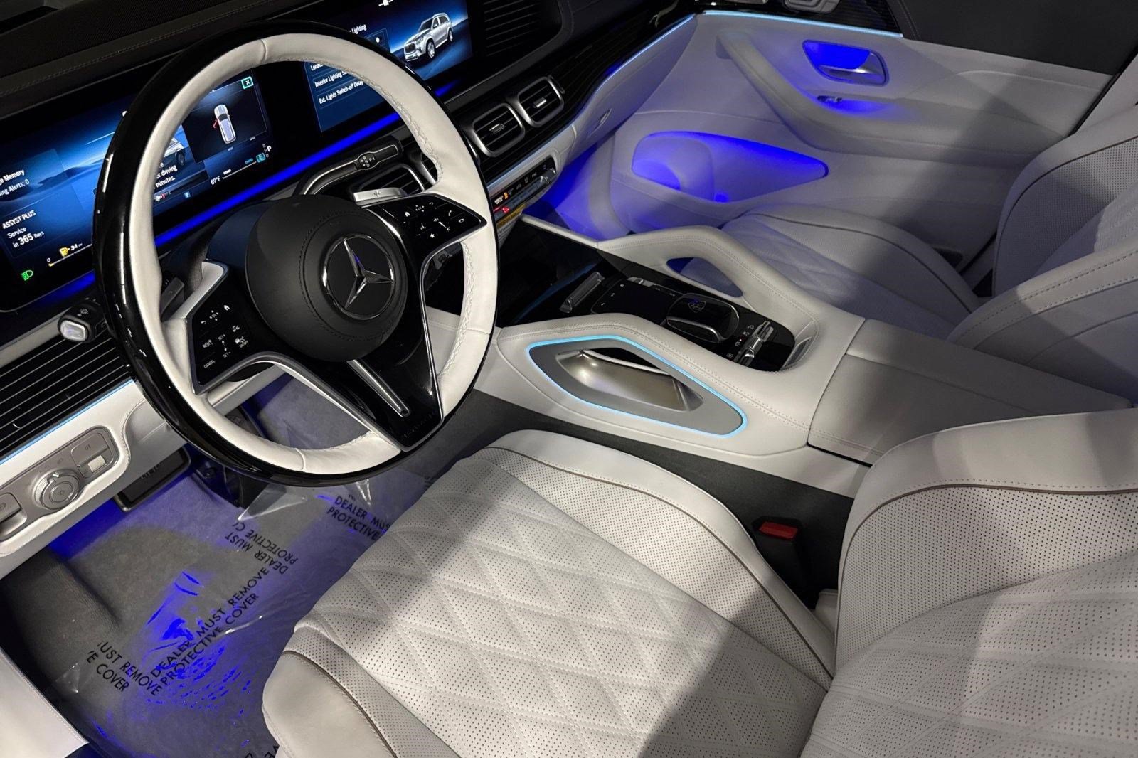 New 2026 Mercedes-Benz Maybach GLS 600 4MATIC image 4