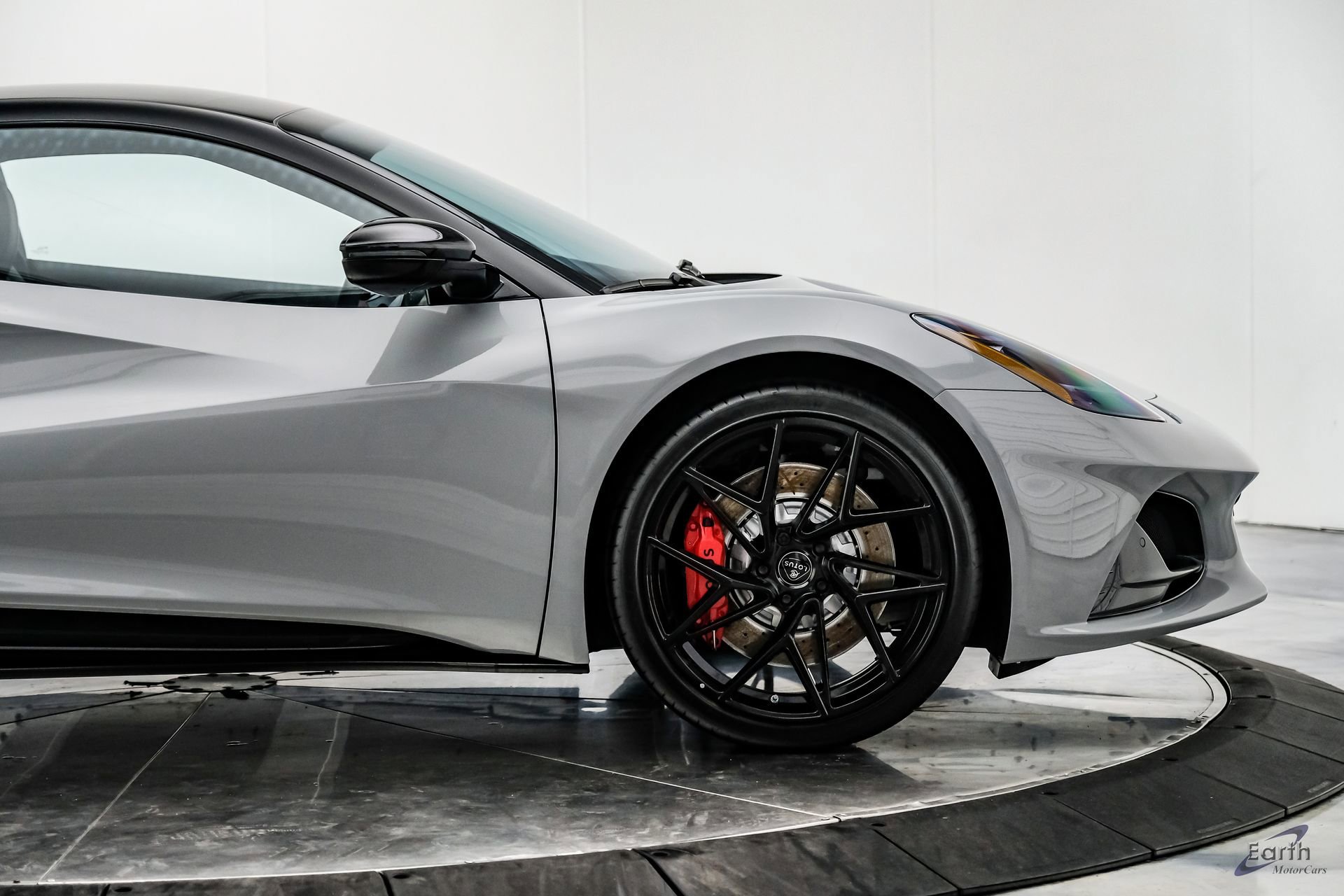 New 2026 Lotus Emira V6 SE RWD image 25