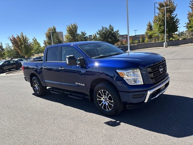 Used 2024 Nissan Titan SV w/ SV Convenience Package