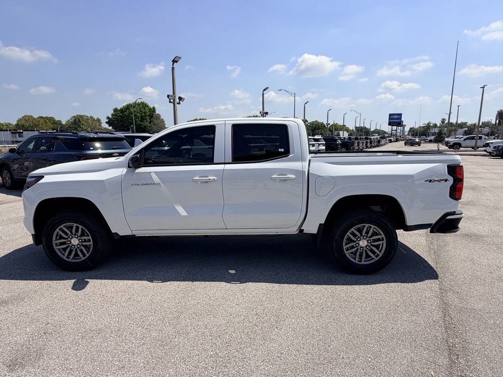 New 2026 Chevrolet Colorado LT w/ LT Convenience Package AWD/4WD image 8