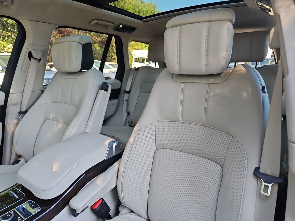Used 2021 Land Rover Range Rover Westminster Edition image 26