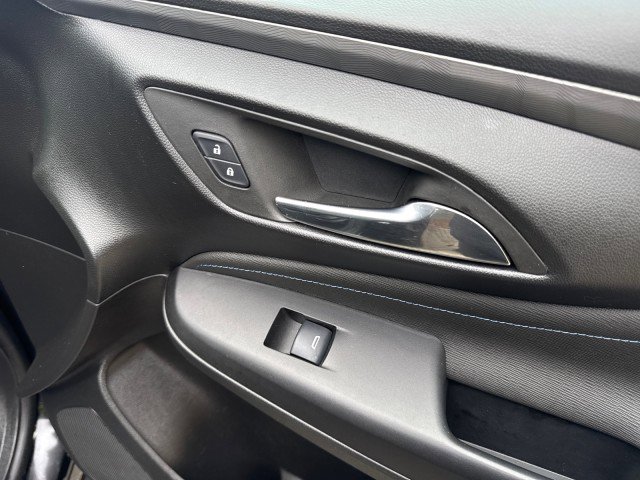 Certified 2024 Buick Envista Sport Touring w/ Convenience I Package FWD image 45