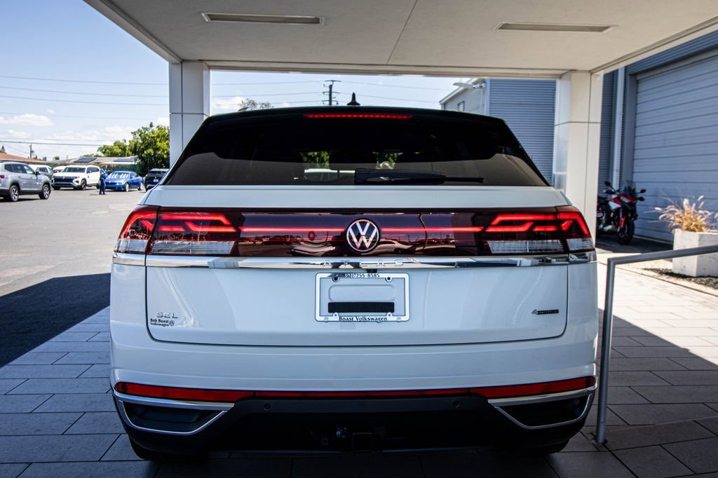 New 2026 Volkswagen Atlas Cross Sport SEL AWD/4WD image 19