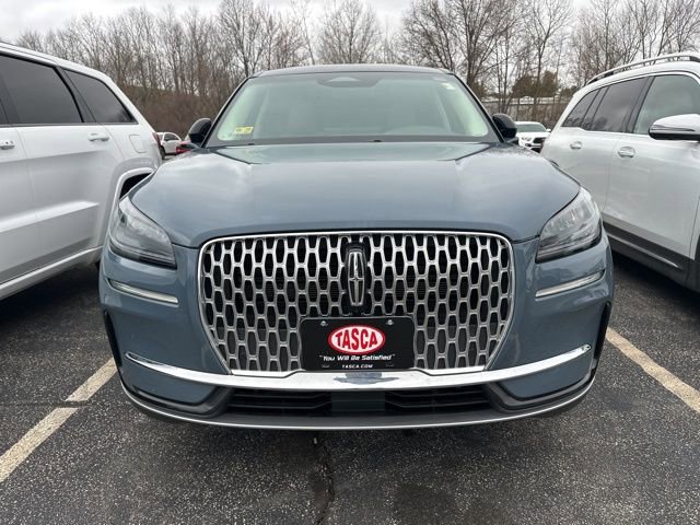 Used 2023 Lincoln Corsair AWD w/ Equipment Group 101A image 2