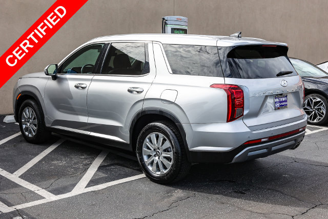 Certified 2025 Hyundai Palisade SEL FWD image 4
