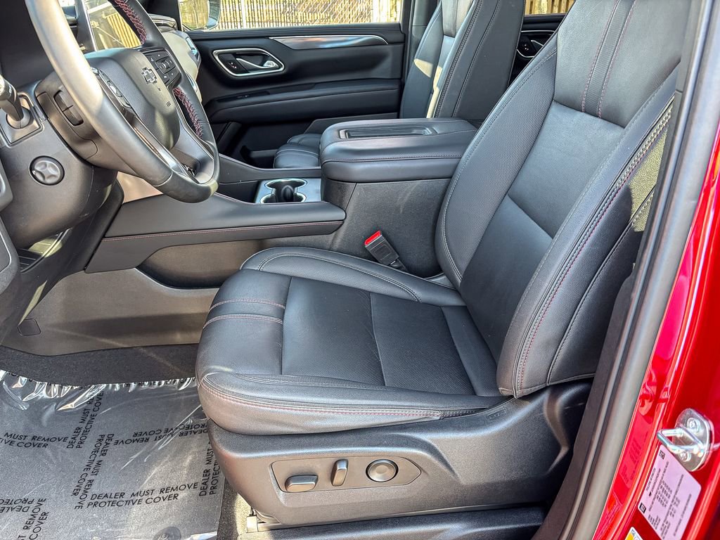 Used 2023 Chevrolet Tahoe RST w/ Luxury Package image 17