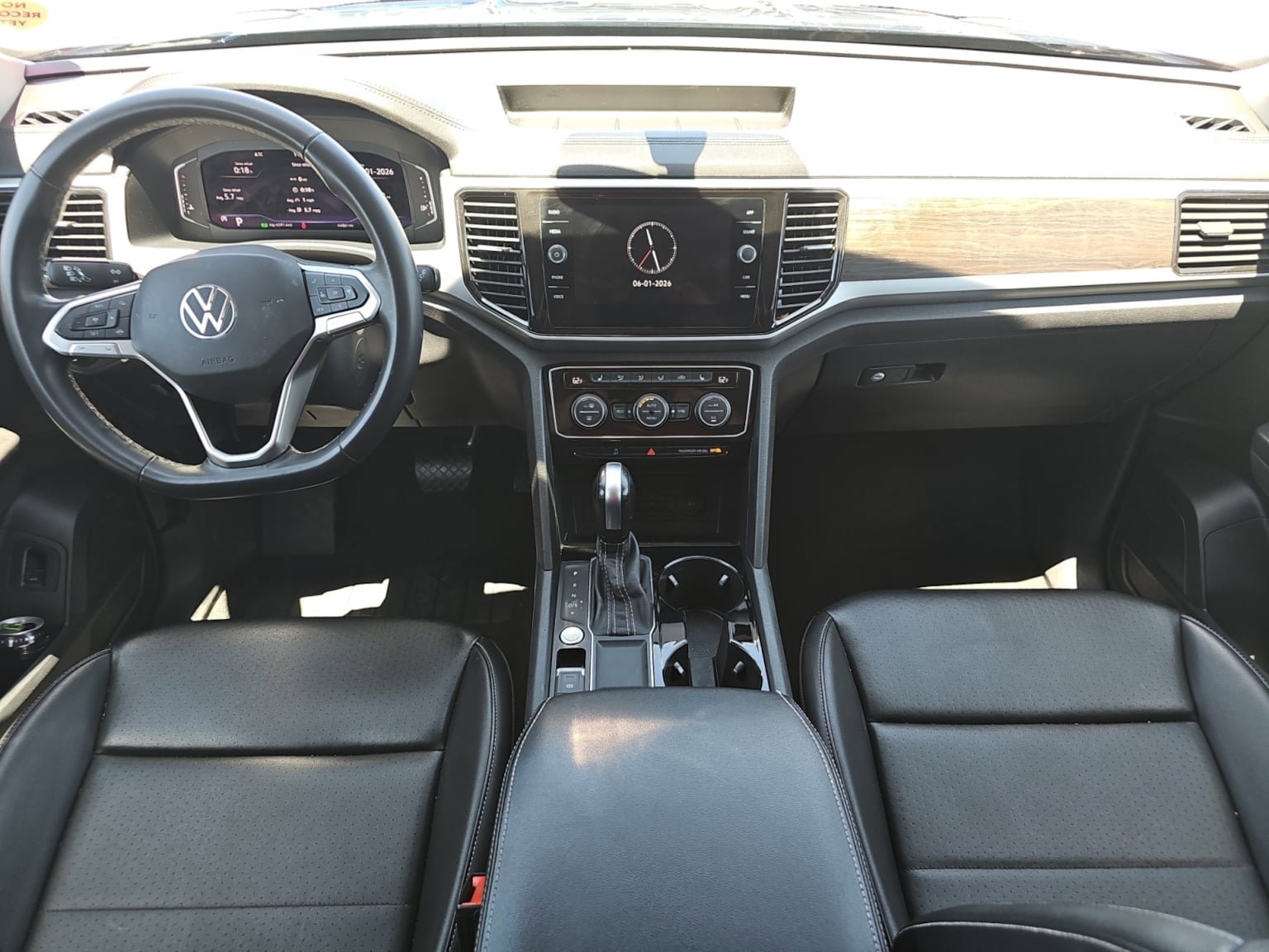 Used 2022 Volkswagen Atlas SE FWD image 12