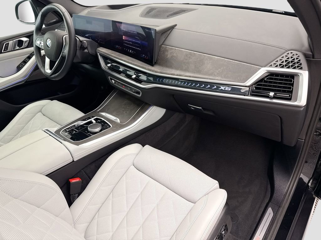Certified 2026 BMW X5 xDrive40i image 16