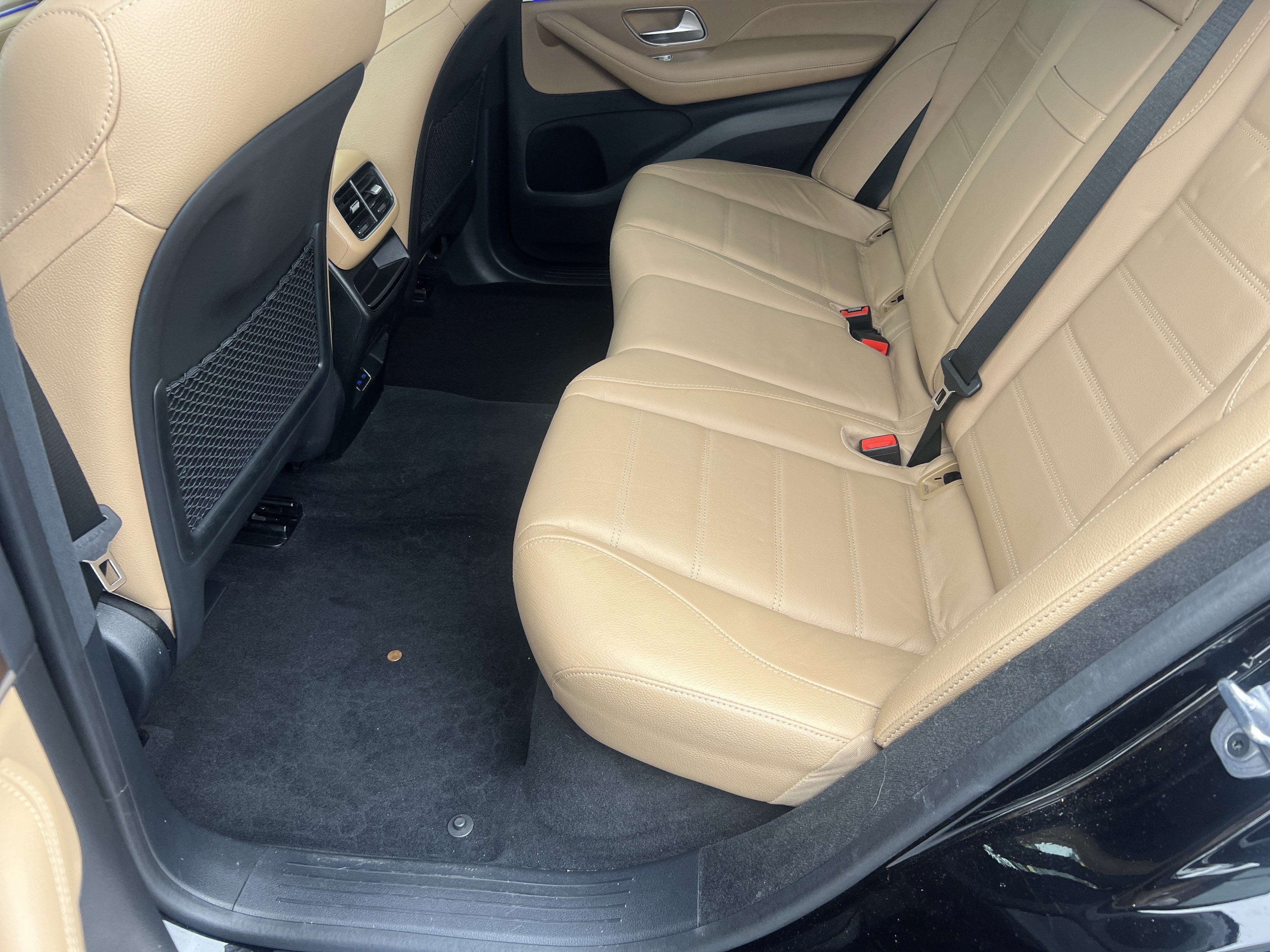 Certified 2024 Mercedes-Benz GLE 350 4MATIC w/ Driver Assistance Package image 33