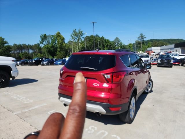 Used 2019 Ford Escape SEL FWD image 12