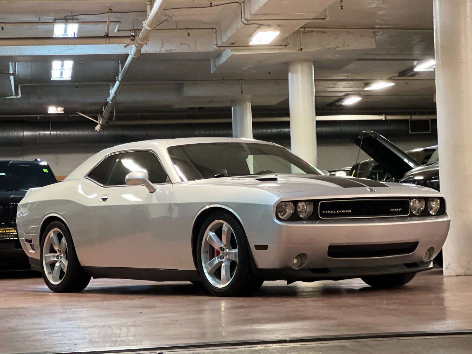 Used 2009 Dodge Challenger SRT8 image 7