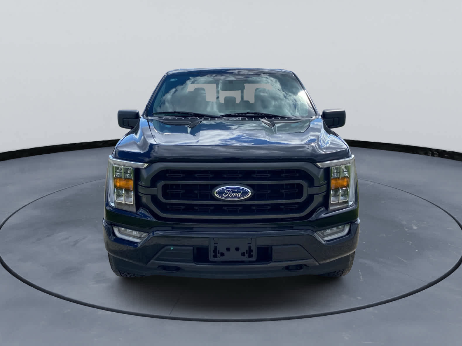Used 2023 Ford F150 XLT w/ Equipment Group 302A High AWD/4WD image 3