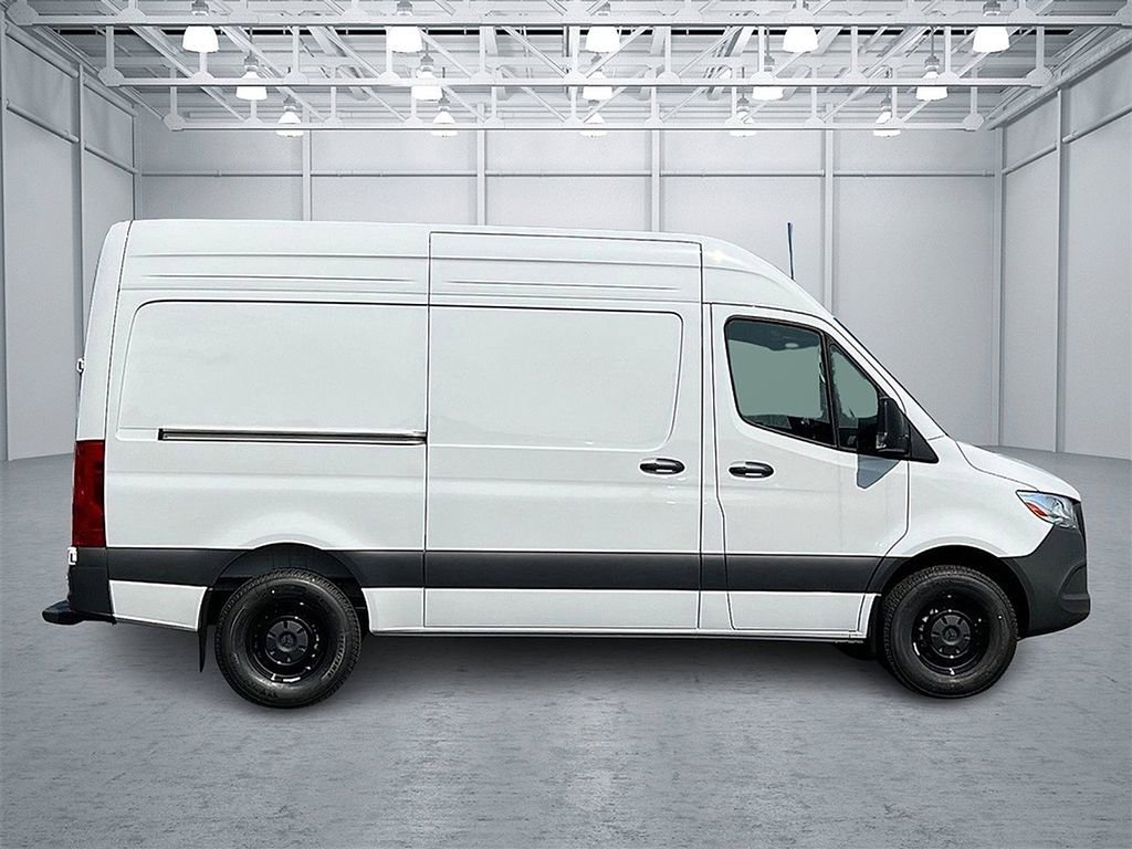 New 2025 Mercedes-Benz Sprinter 2500 image 4