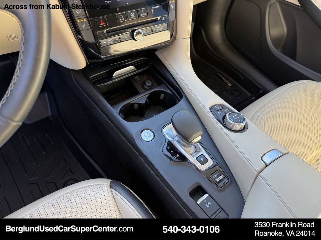 Used 2021 INFINITI QX50 Essential w/ Convenience Package image 28