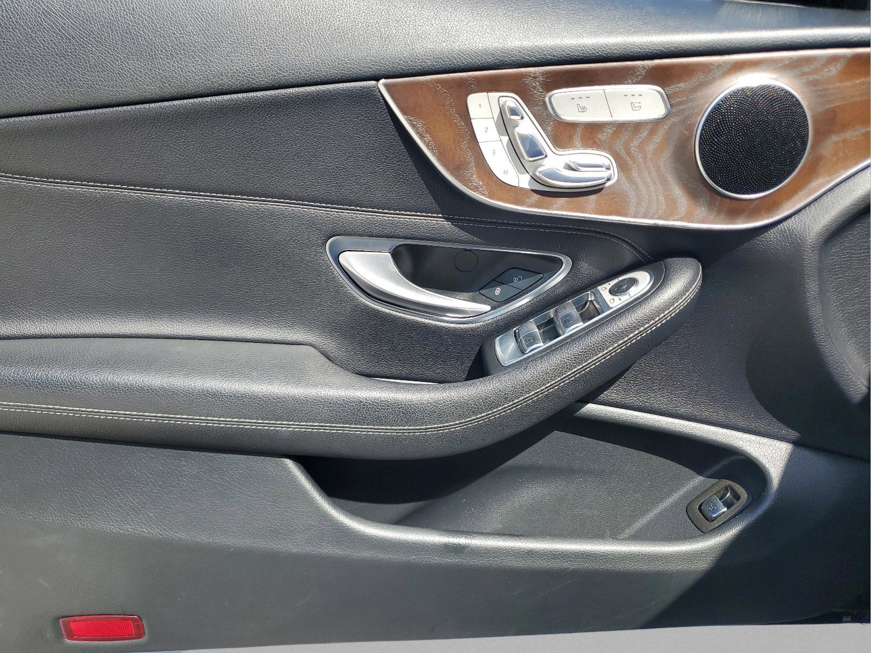 Used 2018 Mercedes-Benz C 300 Cabriolet image 11