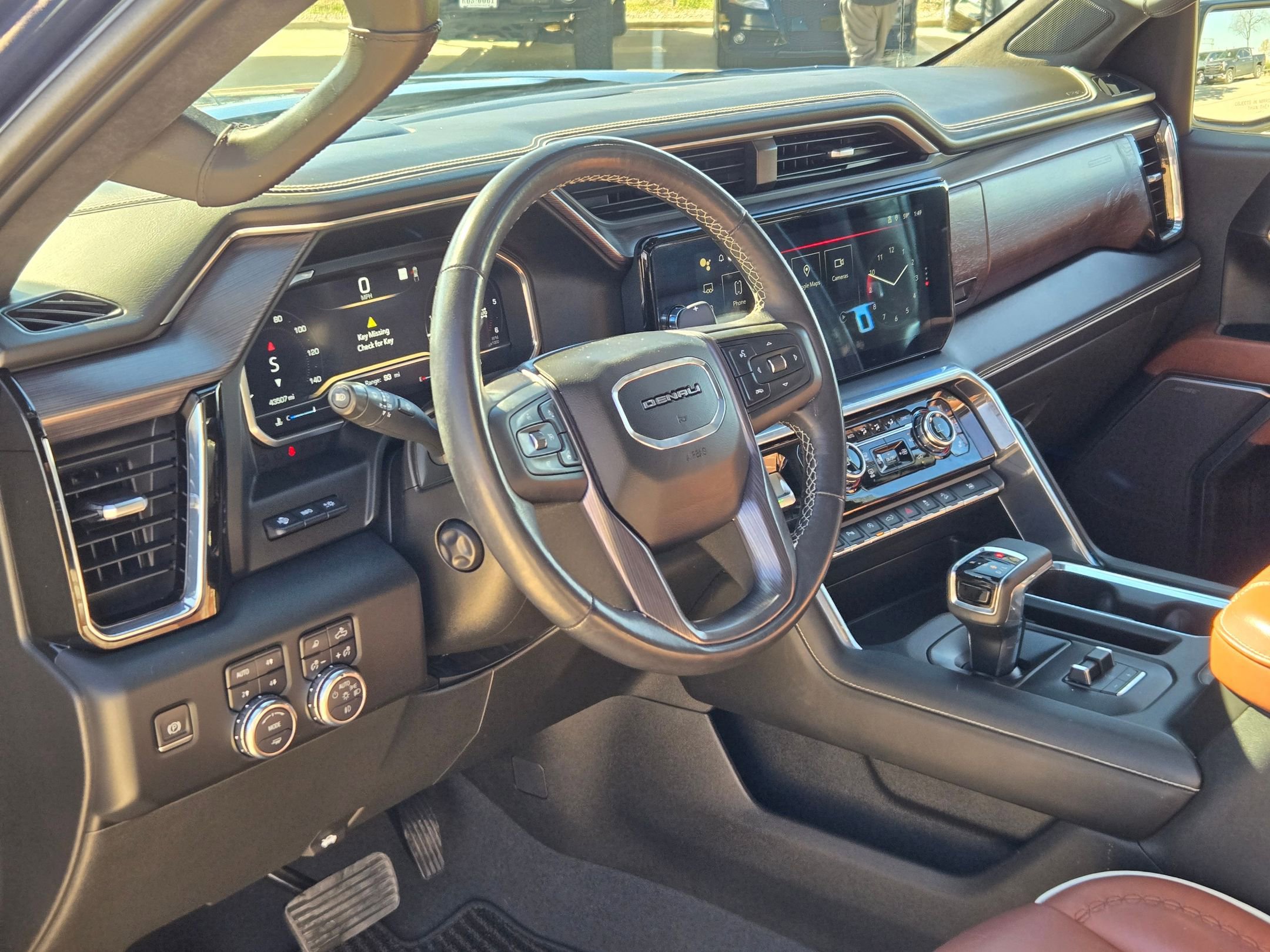 Certified 2023 GMC Sierra 1500 Denali Ultimate image 10