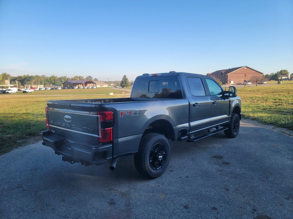 New 2026 Ford F250 XL image 10