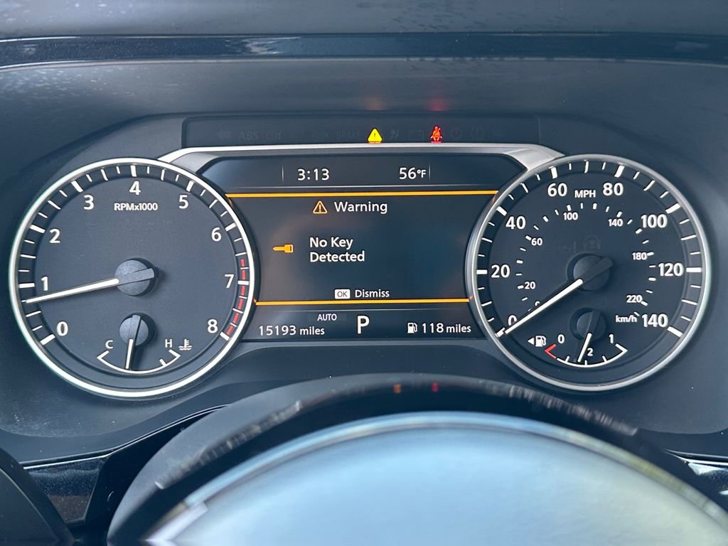 Used 2023 Nissan Pathfinder SL AWD/4WD image 26