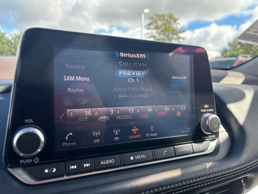 Used 2021 Nissan Rogue SV AWD/4WD image 24