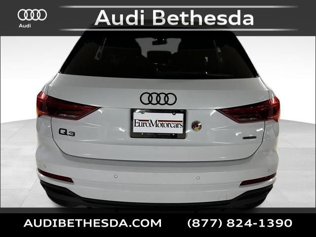 New 2025 Audi Q3 2.0T Premium image 6