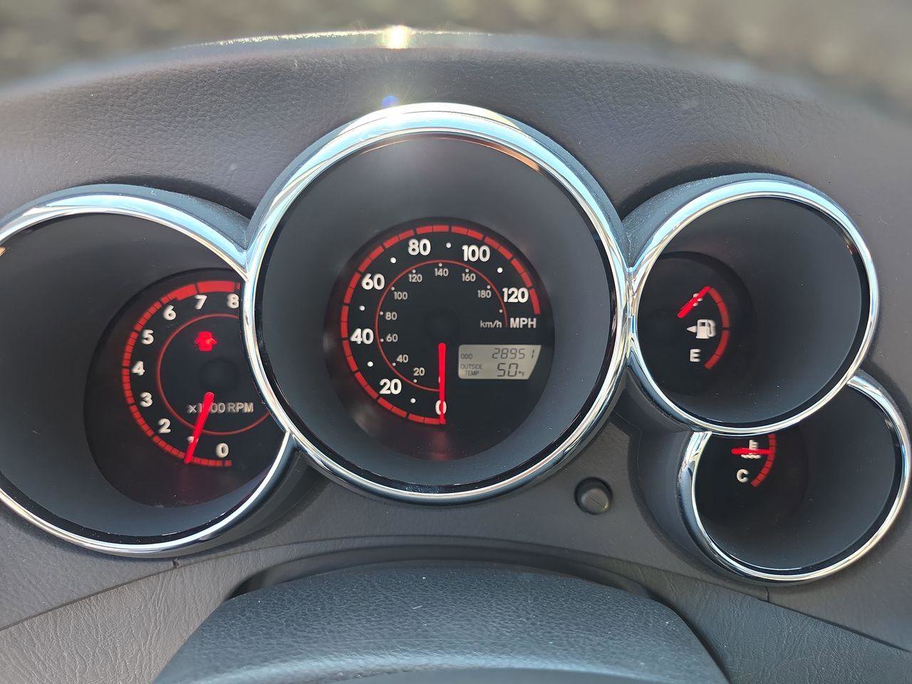 Used 2007 Toyota Matrix XR image 11
