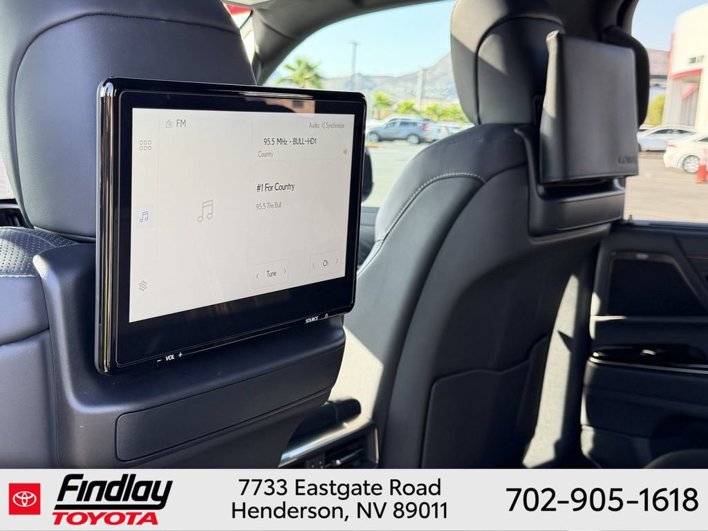 Used 2026 Lexus LX 700h Luxury w/ Appearance Package AWD/4WD image 16
