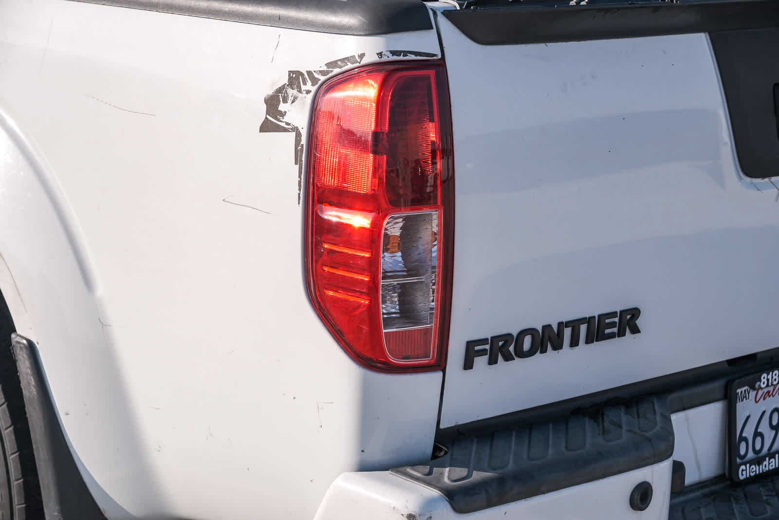 Used 2021 Nissan Frontier SV w/ Midnight Edition Floor Mats RWD image 7