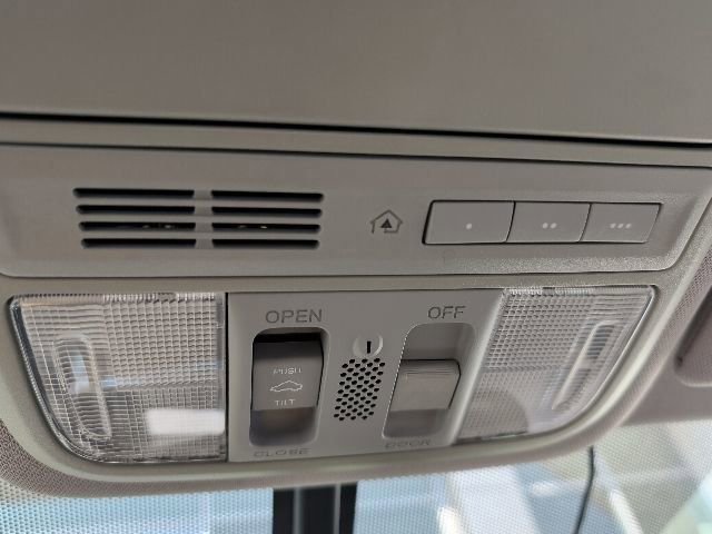 Used 2016 Honda Accord EX-L image 8