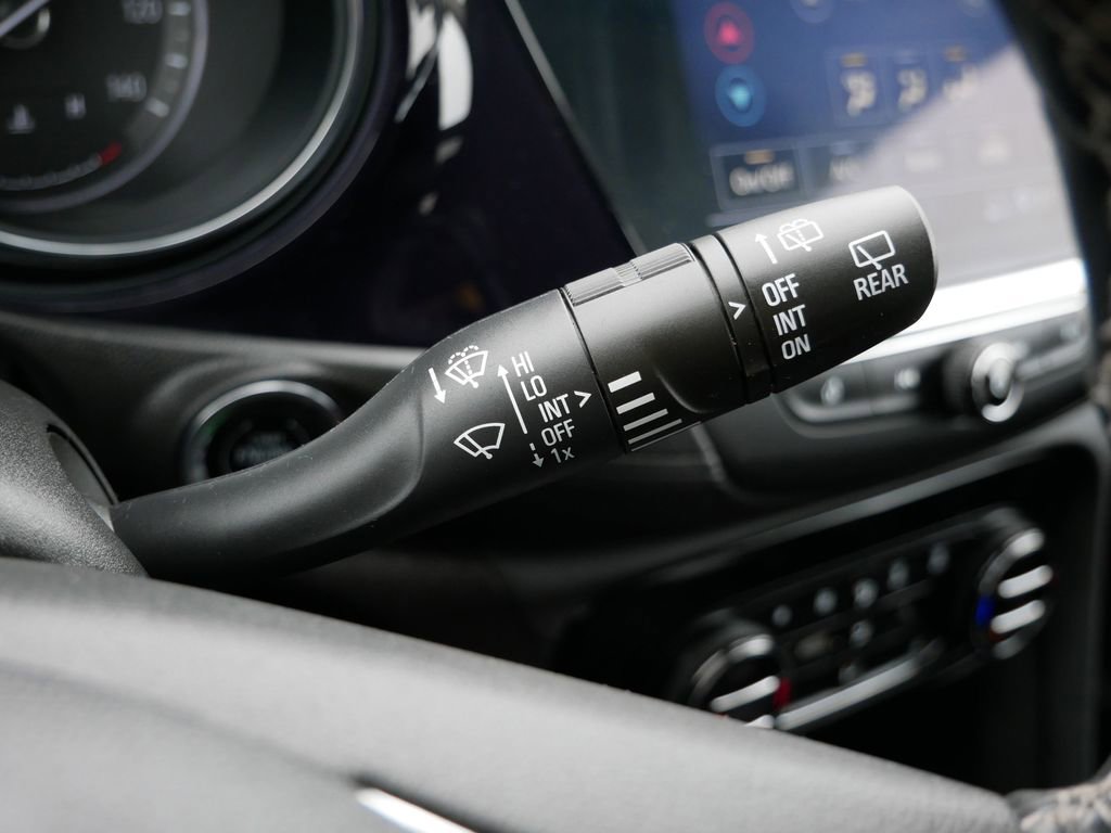 Used 2022 Buick Encore GX Select image 26