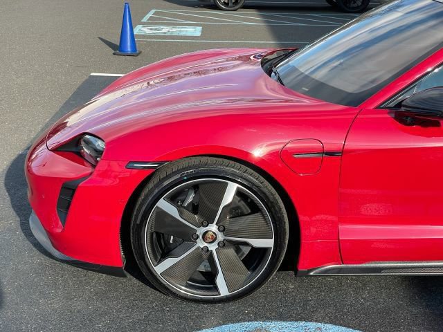 Used 2020 Porsche Taycan Turbo S image 17