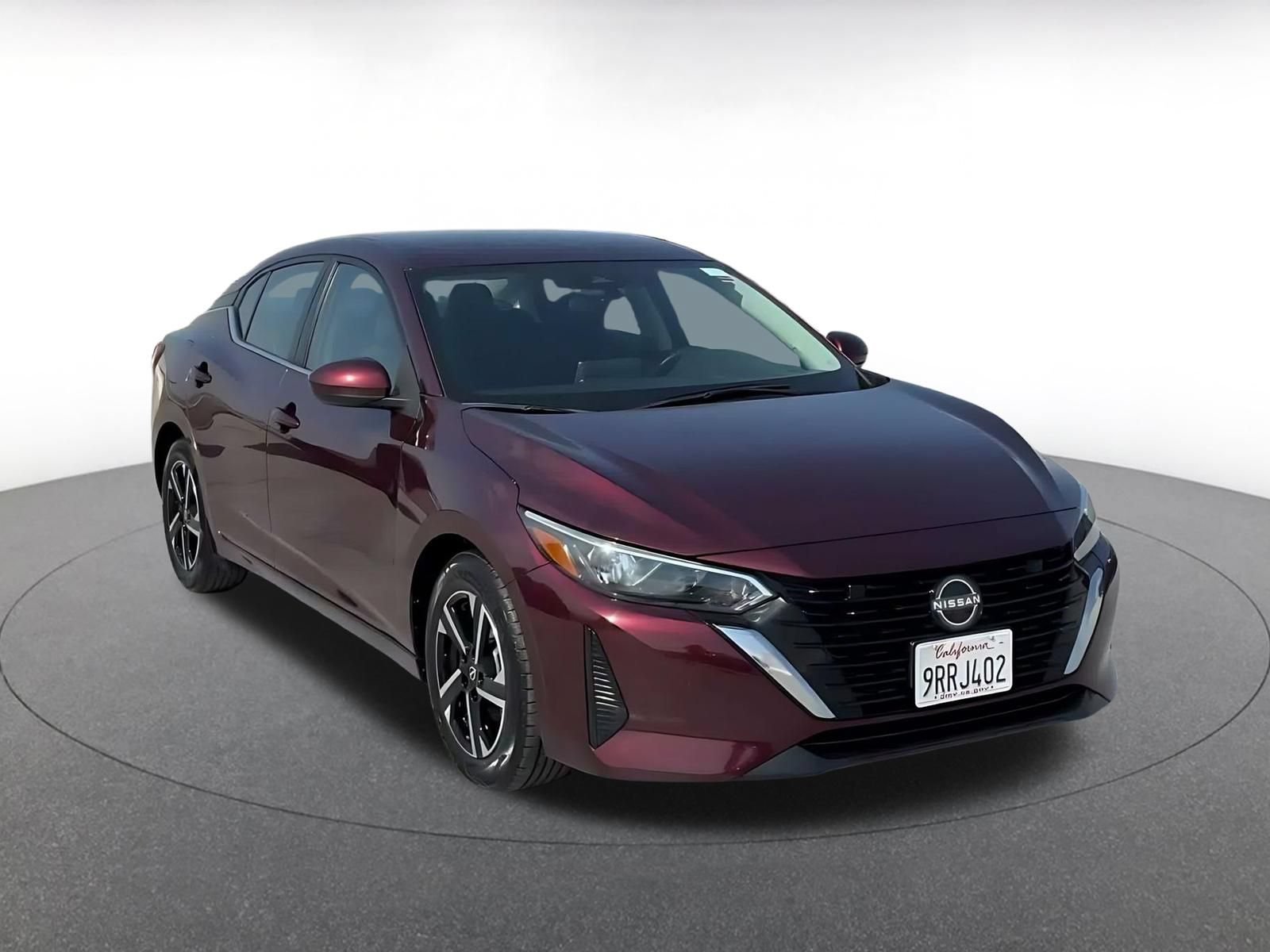 Used 2025 Nissan Sentra SV FWD image 3