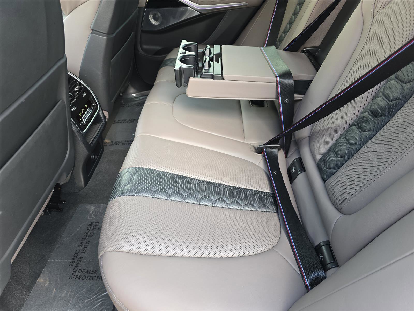 Used 2023 BMW X5 M w/ Competition Package image 15