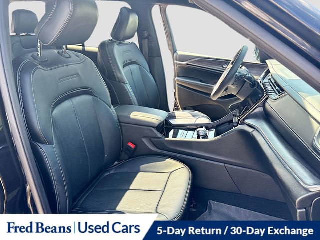 Used 2024 Jeep Grand Cherokee Overland image 31