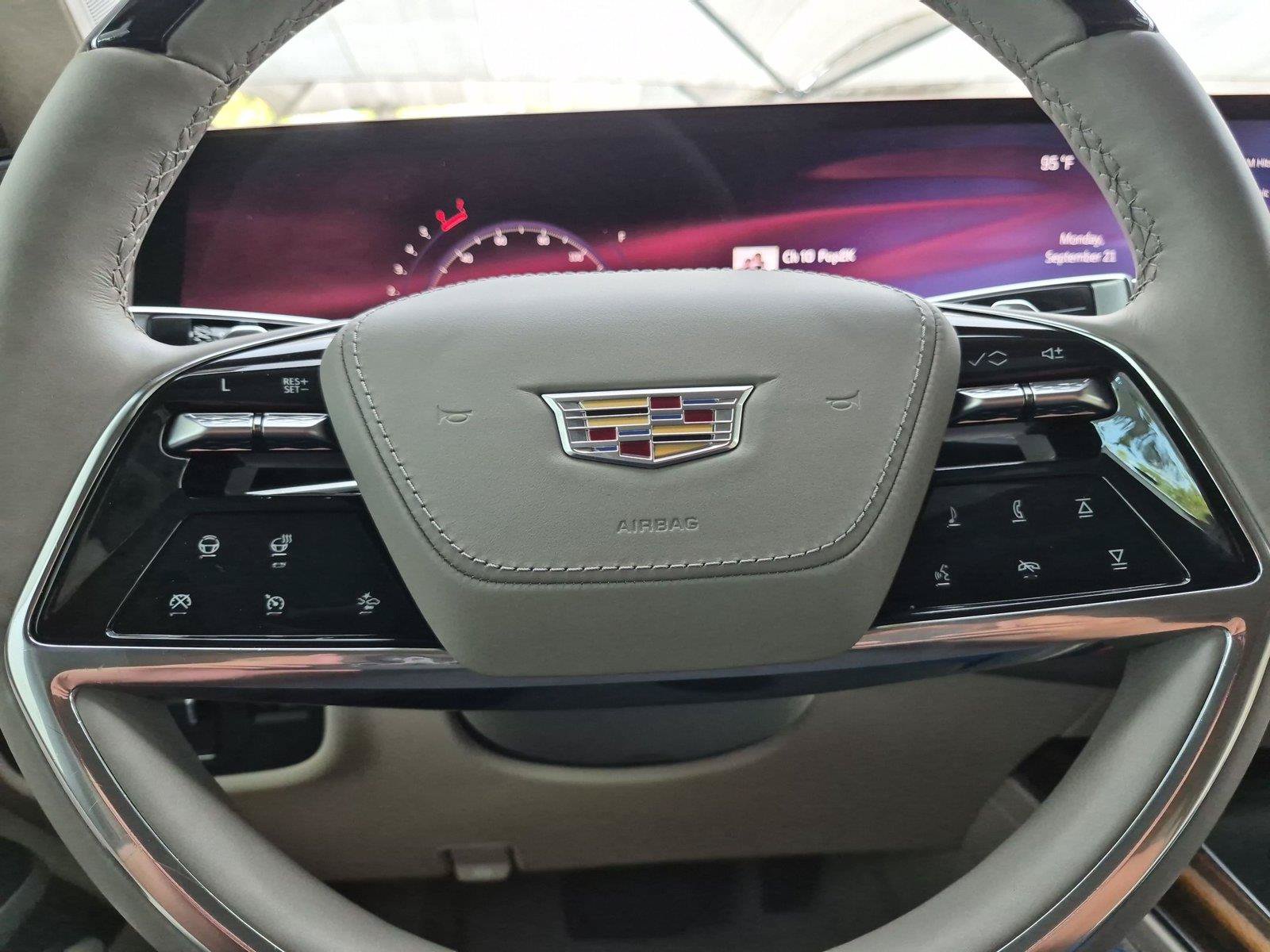 Used 2025 Cadillac Escalade Sport Platinum w/ LPO, ONYX Package AWD/4WD image 11