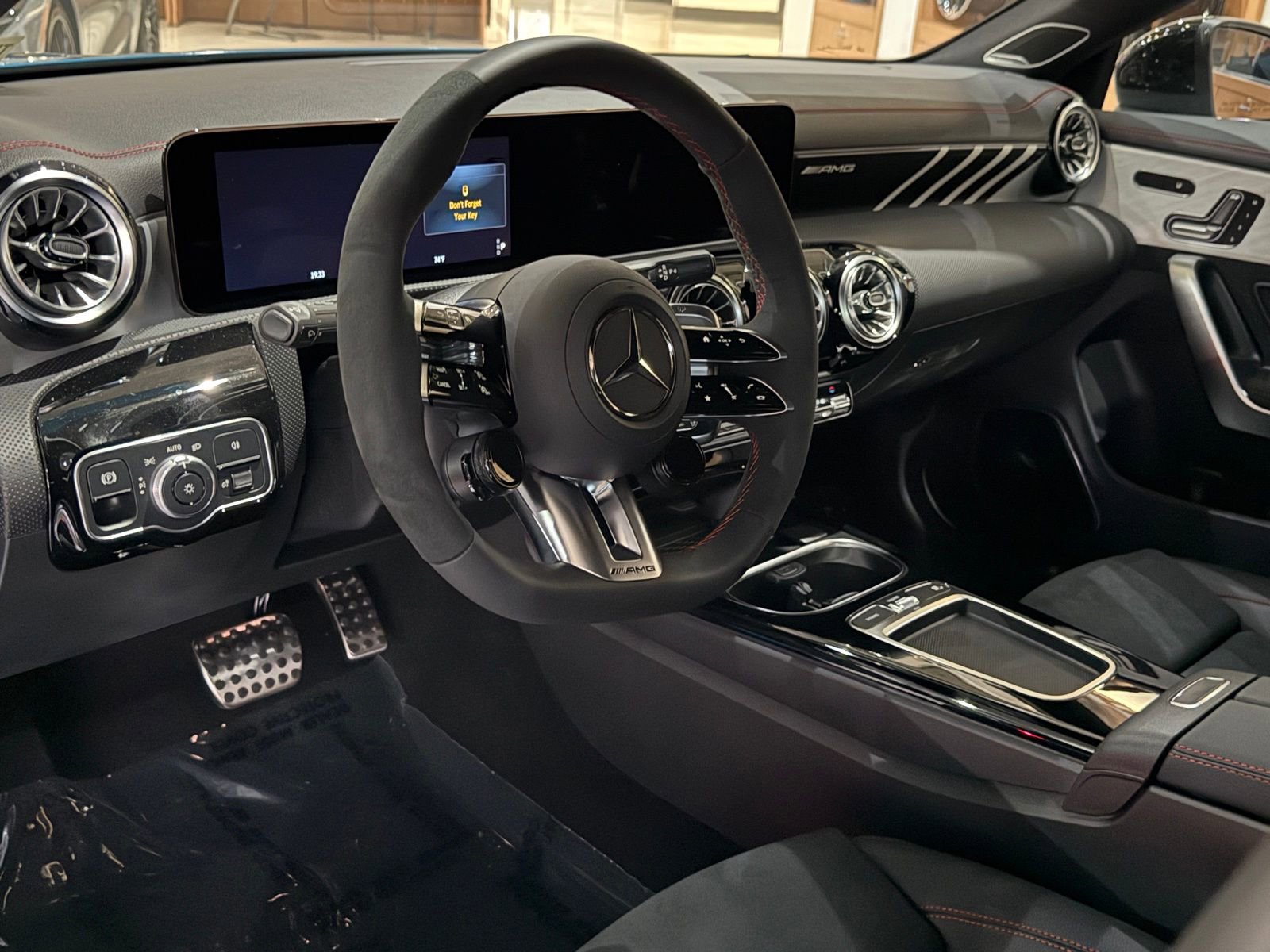 New 2026 Mercedes-Benz CLA 35 AMG 4MATIC image 26