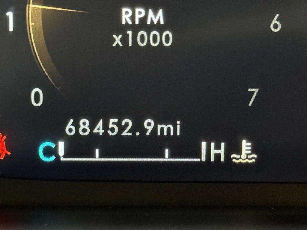 Used 2022 Lincoln Aviator Black Label w/ Class IV Trailer Tow Package image 24