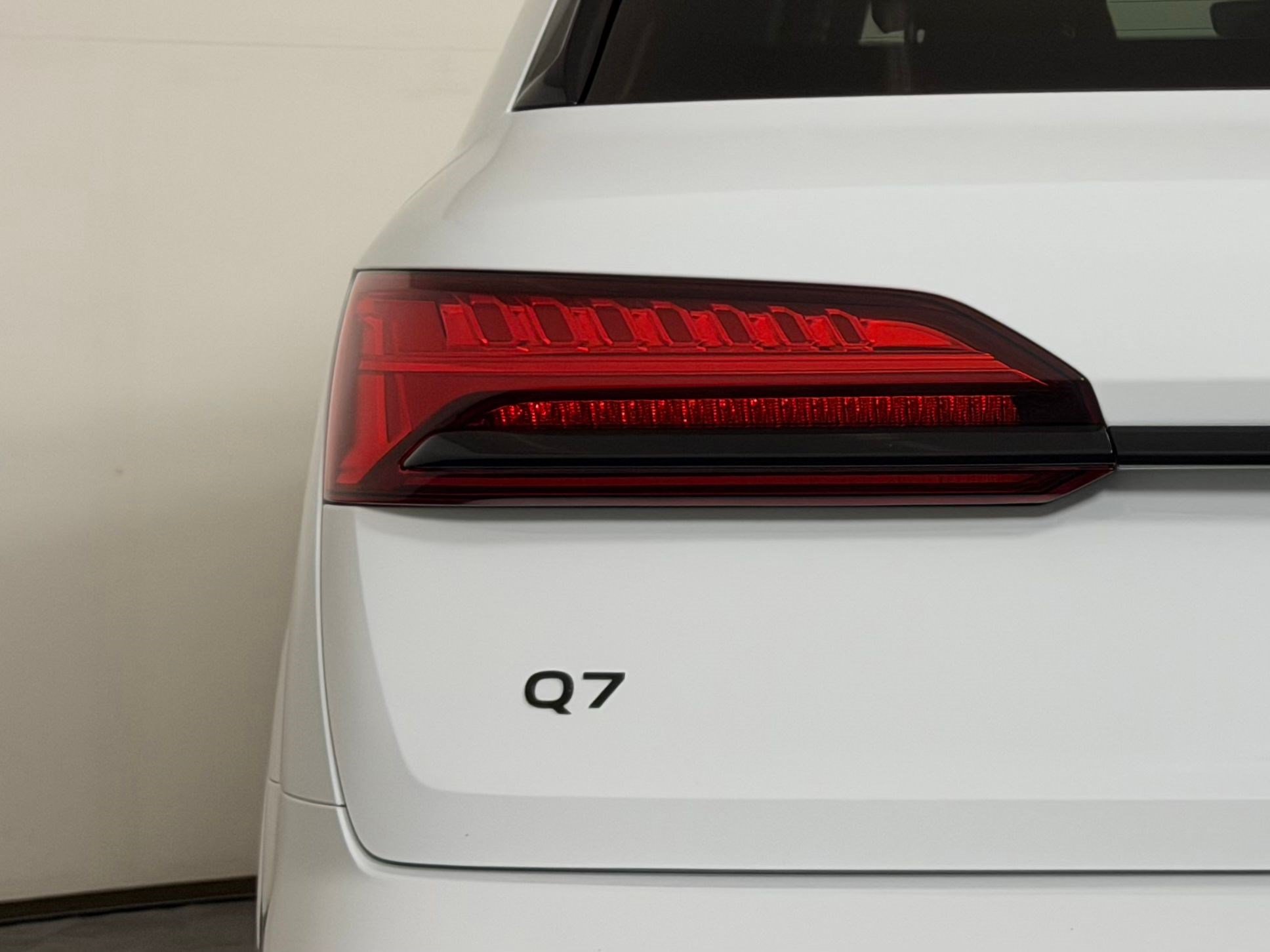 Certified 2026 Audi Q7 2.0T Premium AWD/4WD image 30